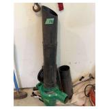 Weed Eater Barracuda Super Blower Mulching Vac 2595