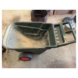 Rubbermaid Yard Cart - 200 lb Capacity