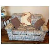 Upholstered Loveseat with Pillows and Quilt