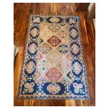 Floral Patterned Wool Area Rug