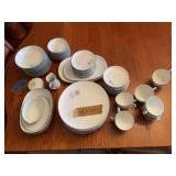 Fine China Dinnerware Set with Floral Decoration