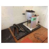Lee Pro 4-20 Melting Furnace and Bullet Molds