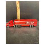 Auto Palace Reggie Ruggiero Parts Peddler Diecast Semi Truck Ertl
