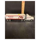 Bull's-Eye Barbecue Sauce Racing Team Semi-Truck Diecast Model