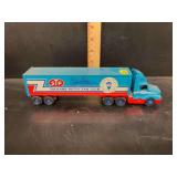 1992 Richard Petty Fan Club STP Semi-Truck Toy