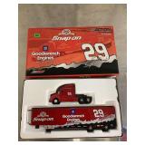 Action Collectables 1:64 Scale Snap-on Goodwrench Engines Hauler