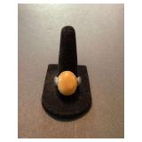 Oval Cabochon Stone Ring with Leaf Motif Band