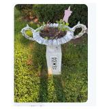 Cast/Aluminum Pedestal Planter with Handles