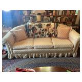 Three-Seater Sofa with Floral Pattern and Ruffled Skirt