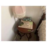 Round Wooden Side Table with Lamp