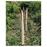 Manual Post Hole Digger with Wooden Handles