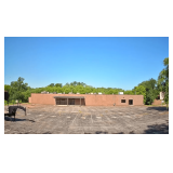 OFFICE BUILDING W/ NEARLY 1 ACRE PARKING LOT