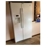 General Electric GSE25ETHC CC Side-by-Side Refrigerator