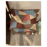 Quilted Bedding Set with Patchwork Floral Design Including Shams and Coverlet