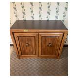 Wooden Credenza Cabinet with Dual Doors and Interior Shelving