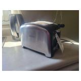 Sunbeam 2-Slice Stainless Steel and Black Toaster with Bagel and Frozen Settings