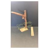 Cap Press, Splitting Wedge