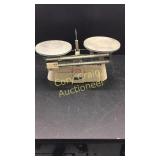 Vintage scale