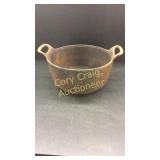 Cast iron pan