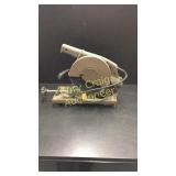 2 electric saws