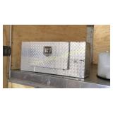 Diamond plate truck toolbox