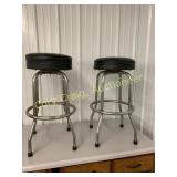2 Bar Stools