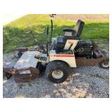 Grasshopper 618 Mower, New pto clutch and battery.