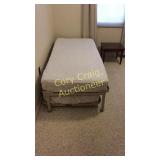 Twin trundle bed