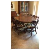 Kitchen table with 6 chairs and 1 leaf, with l
