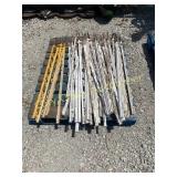 40 White and 6 Yellow Plastic Post