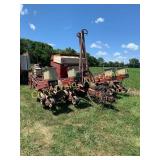 Case IH 900 8R-36"  Planter W/ Early Riser Monitor