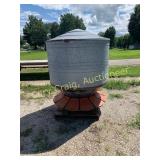 60 Bushel Round Feeder