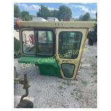 JD 7520 Cab