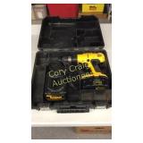 Dewalt 18 Volt Drill has Case, Battery and Charger