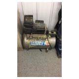 11 gallon air compressor