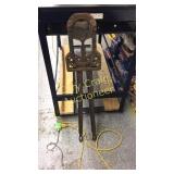 Eavitt Dehornng clippers