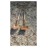 2 shovels