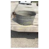 Galvanized wash tub