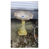 Concrete bird bath does have damage to the base