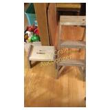 Plastic Step Stool and aluminum 3 foot step ladder