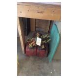 3 gas cans