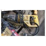 DeWalt hammer drill works
