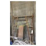 (2) Scaffolding ends