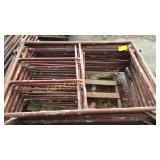 (21) Scaffold Legs 5