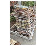 (44) Scaffold Out Riggers