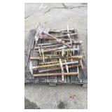 (16) Scaffold Screw Jacks