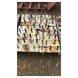 (56) Screw Jack Feet