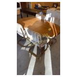 Retro Dinnete Table and (4) Chairs