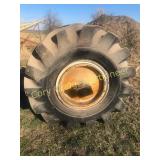 Tire & Rim: United Deep Tread Terra, 66x43.00-25