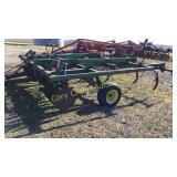 John Deere 712 Disc/ Chisel, 9 Shank, 1 Broken,